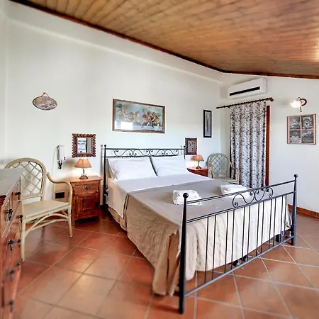 Beautiful In Ραγκούσα